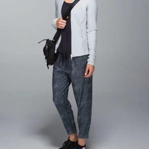 Lululemon Jet Crop (Burlap & Black Dune) Size 6